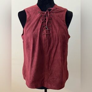 NWT Lamarque wine color criss cross front amazing quality top.